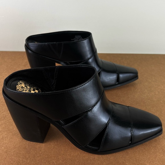 NEW VINCE CAMUTO BLACK LEATHER MULES - Picture 3 of 11